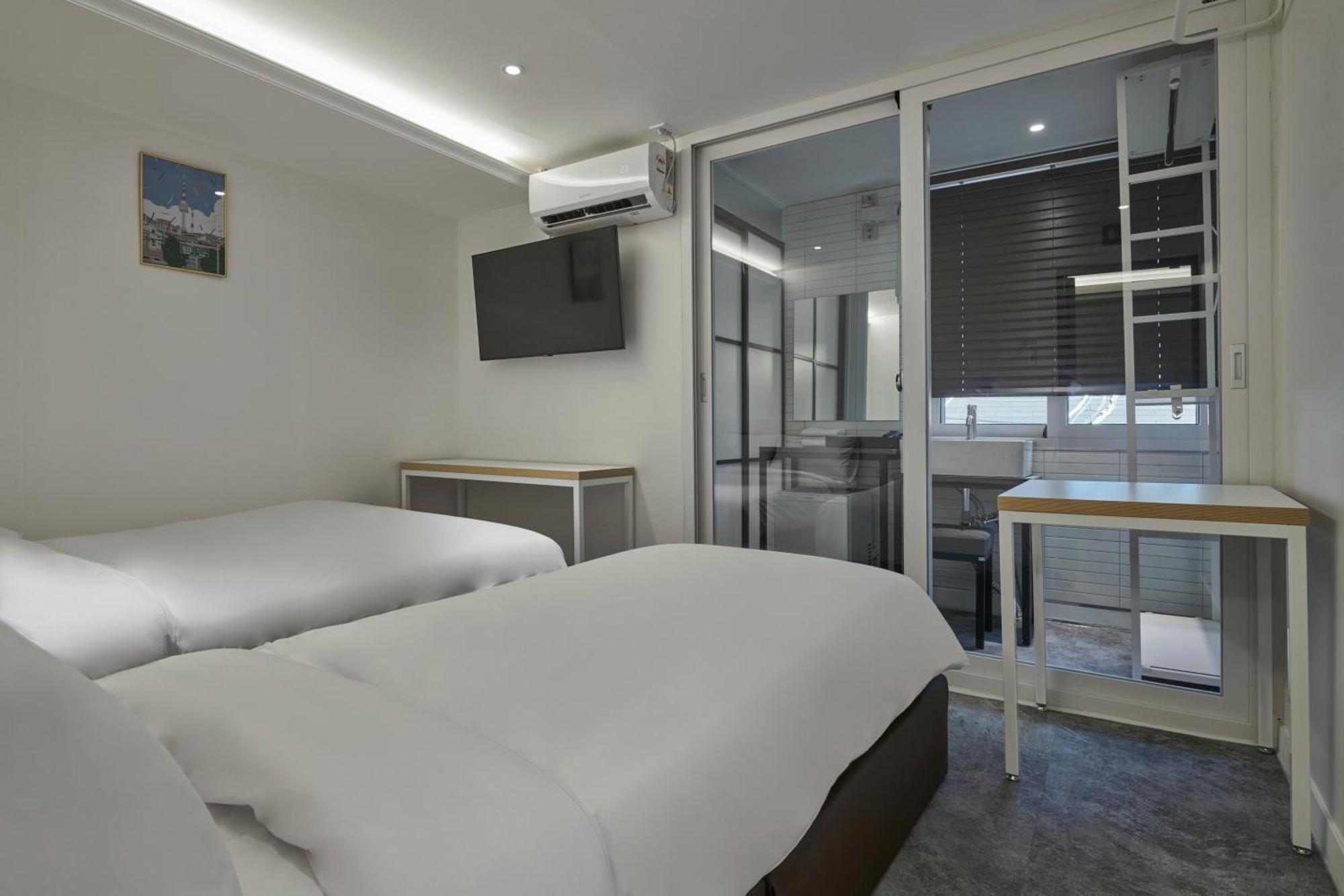 Eight Rest Hostel Myeongdong Seul Zewnętrze zdjęcie